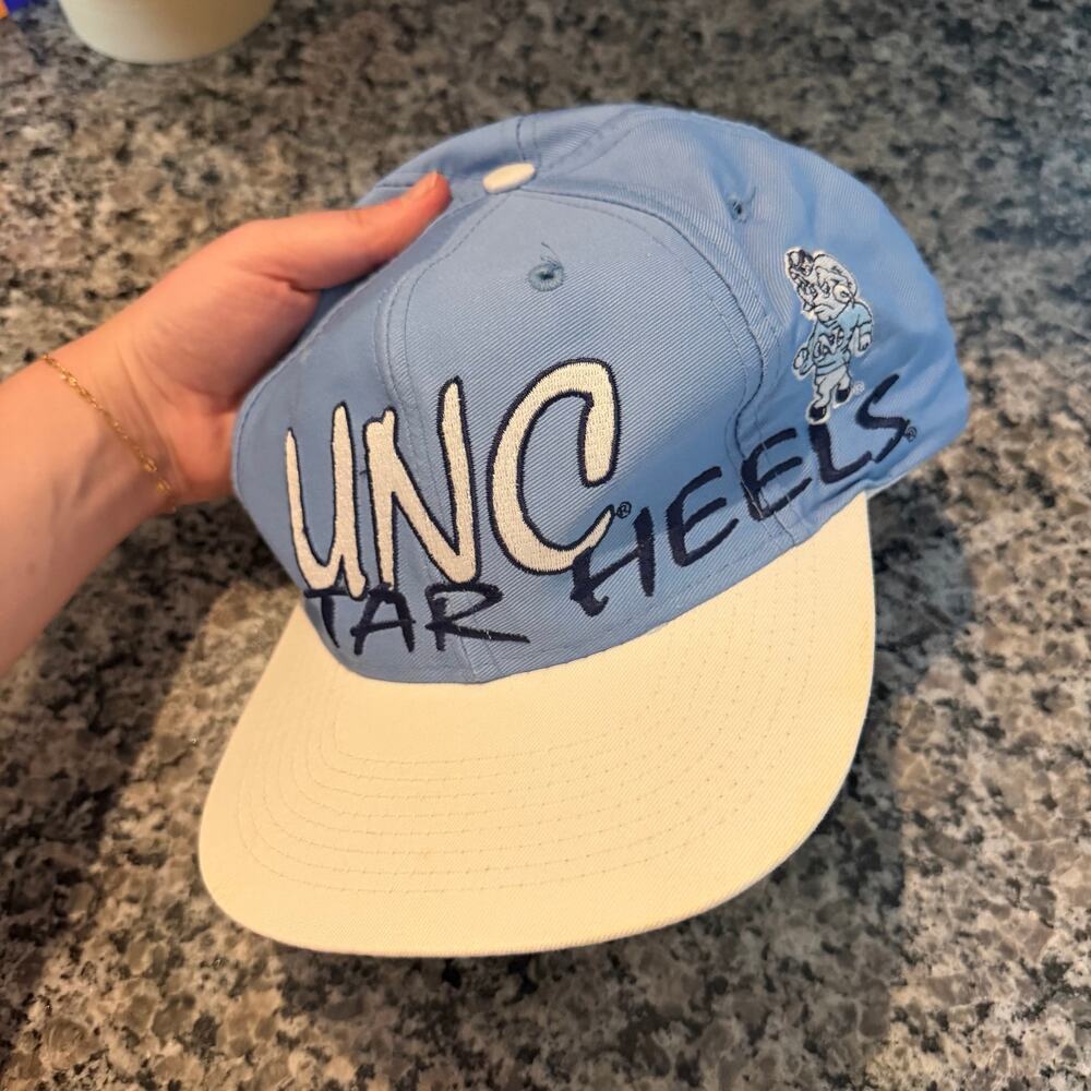 Vintage UNC Tarheels Snapback Hat